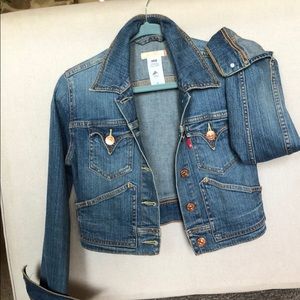 Levi’s crop demon jacket (m)